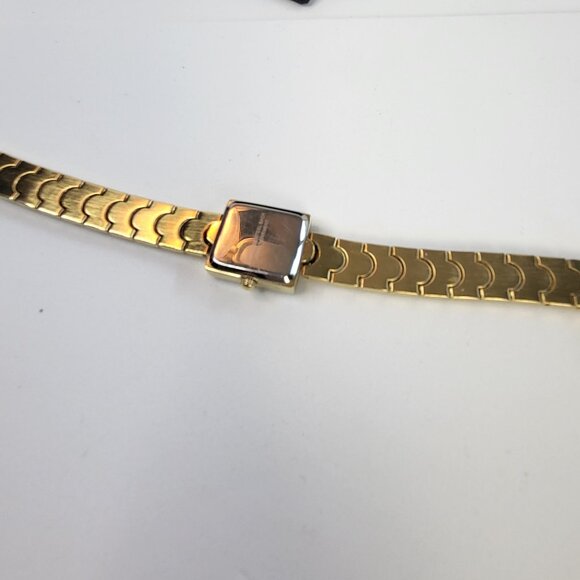 Atria Diamond ladies gold tone watch AS IS  needs battery - Picture 4 of 7